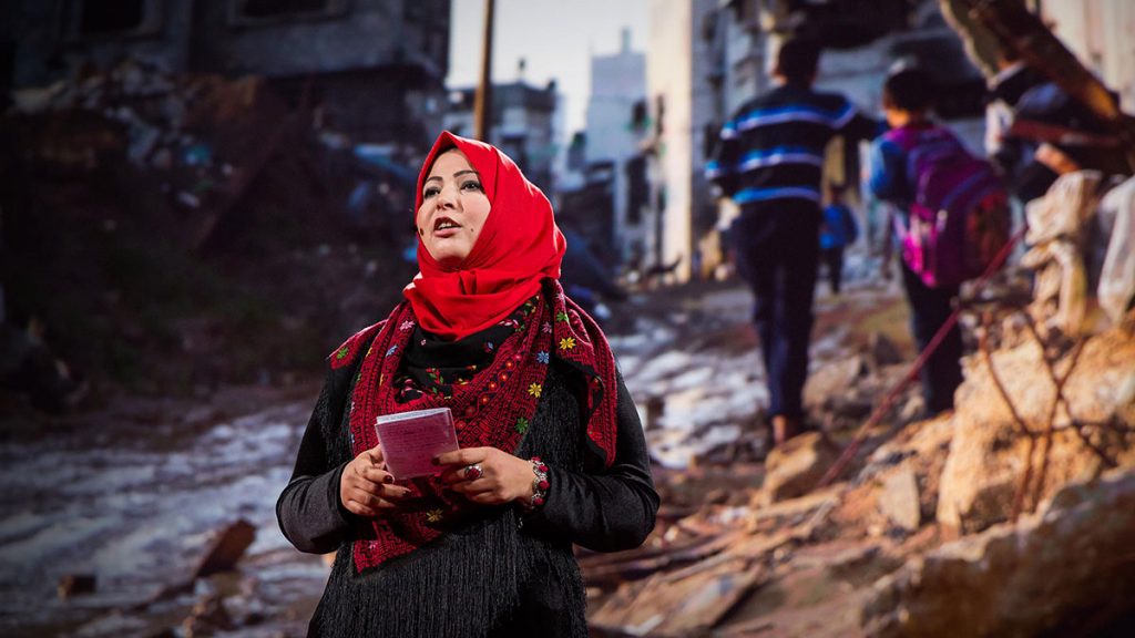سخنرانی تد : چرا خود را برای نقل داستان‌های غزه به خطر می‌اندازم