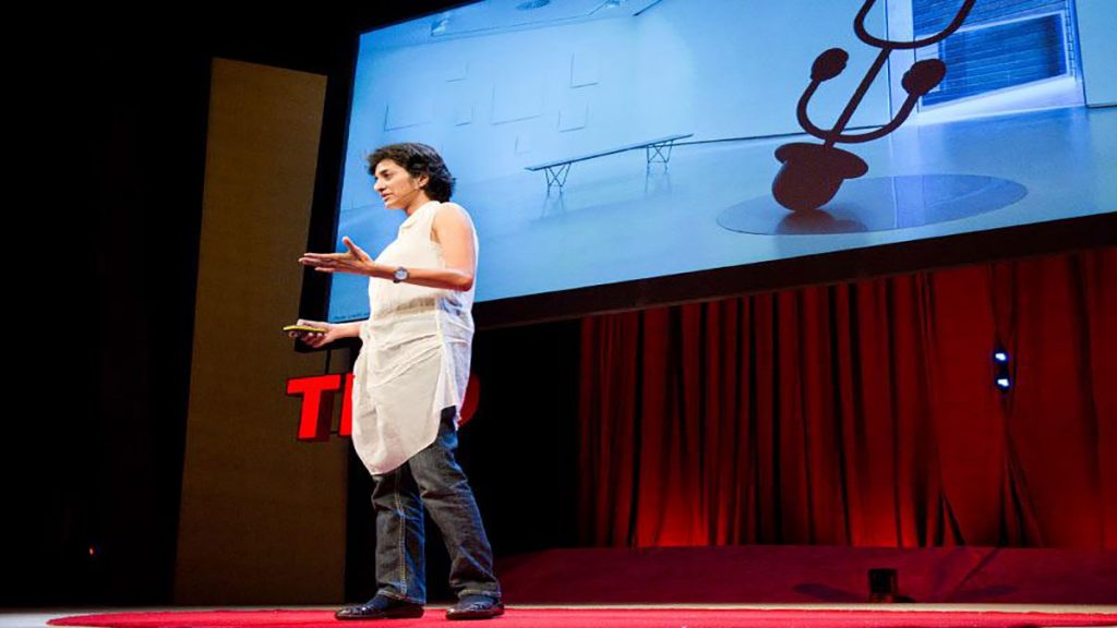 سخنرانی تد : آپارنا رائو : هنر با تکنولوژی بالا (توأم حس شوخ طبعی)