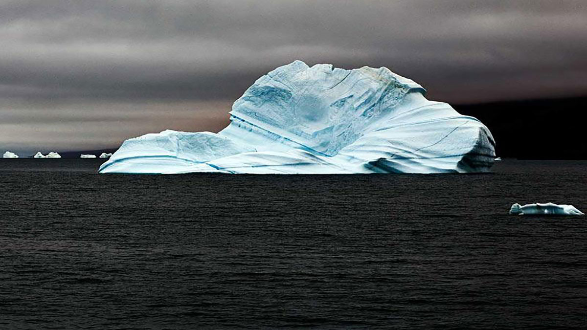 سخنرانی تد : کامیل سیمن: عکس های محسور کننده از یخهای قطبی